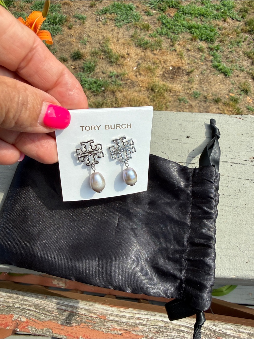 Tory Burch Silver Logo & Gray Pearl Drop Earrings – Dust Bag Included